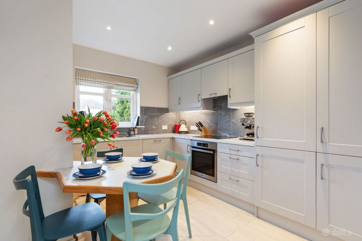 8 Hampton Crescent, Saint Helen'S Wood, Booterstown, Booterstown, Co. Dublin, A94EW01 - Photo 3