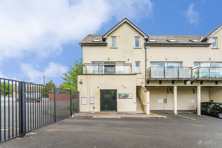 25 Sallins Town Centre, Sallins, Co. Kildare