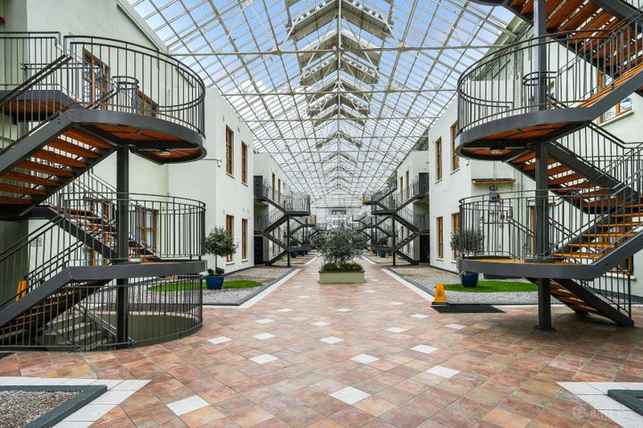 Apartment 156, The Willows, Winter Garden, Grand Canal Dock, Dublin 2, D02X961