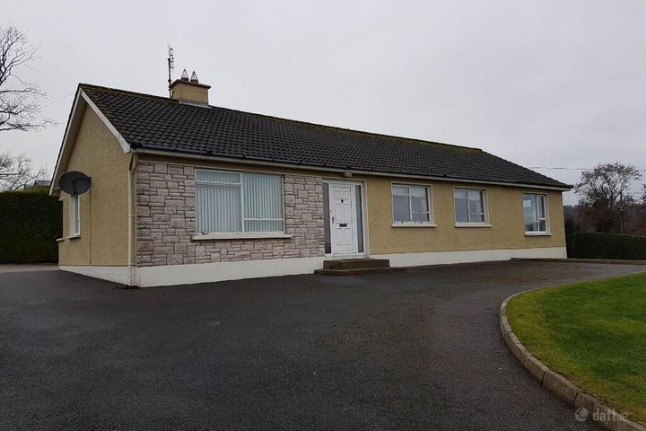 Golf Course Road, Loughnagin, Letterkenny, Co. Donegal