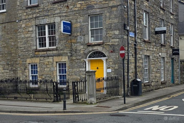 No. 1 Farnham St, Cavan, Cavan, Co. Cavan