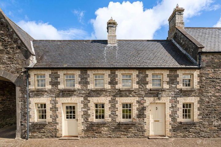 7 The Main Courtyard, Headfort Demesne, Kells, Co. Meath, A82Y9Y2