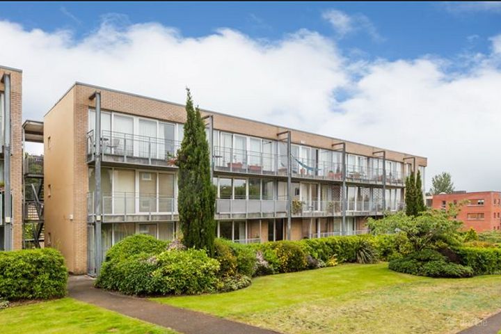 Apt 33, Griffith Hall, Glandore Road, D09 H330, Drumcondra, Dublin 9