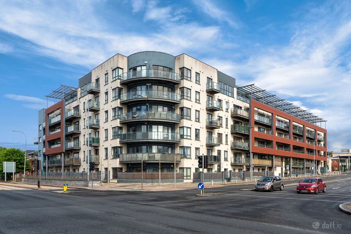 Apartment 24, Block B, Westend Gate, Old Blessington Road, Dublin 24