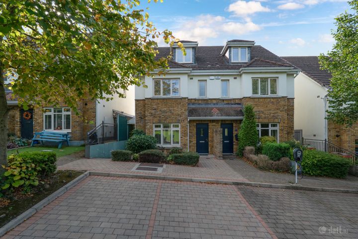 Stocking Wood Manor, Rathfarnham, Dublin 16