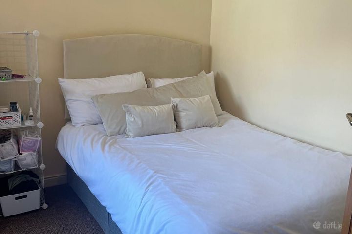 Eagle Valley, Wilton, Co. Cork