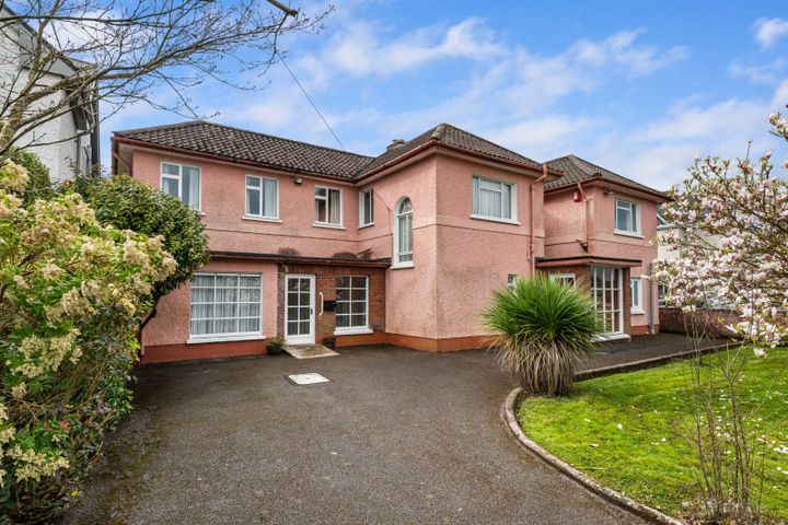 Melmore, Cherry Grove, Model Farm Road, Co. Cork, T12VH6D