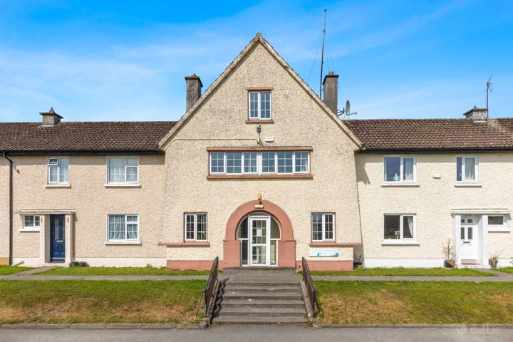 Rochfortbridge Health Centre, 81 Derrygreenagh Park, Rochfortbridge, Rochfortbridge, Co. Westmeath, N91VF50