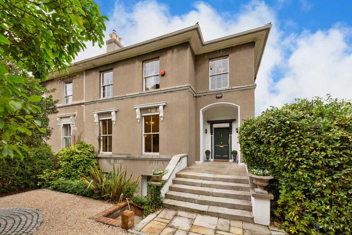 4 Willowbank, The Slopes, Dunlaoghaire, Dublin
