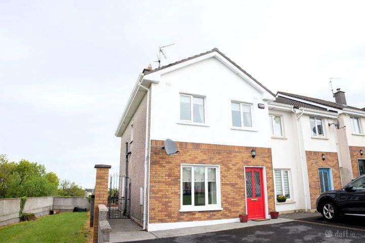 67 Jairdin Drive, Loughrea, Co. Galway, H62TF79
