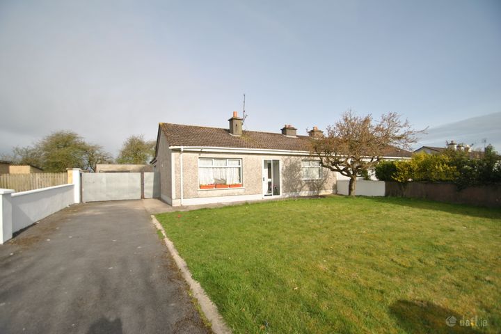 9 Sheehane, Roscrea, Co Tipperary, E53X820