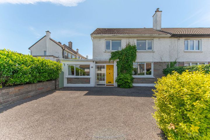 26 Dr. Mannix Road, Salthill, Galway, H91P48X