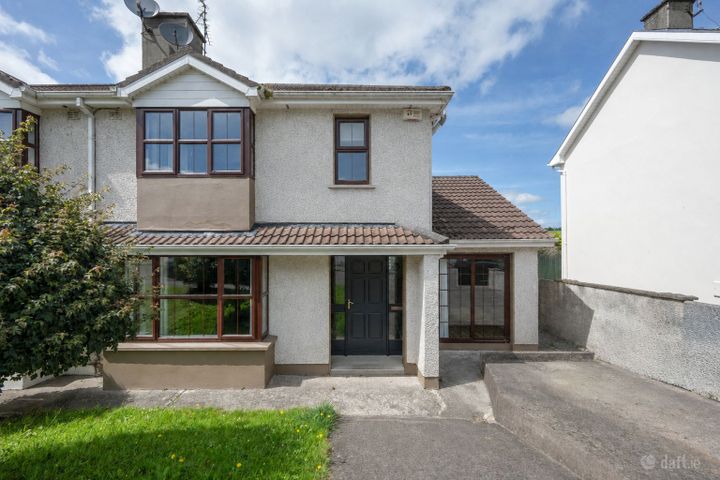 11 Glasslynn, Parnell Street, Bandon, Co. Cork, P72X068