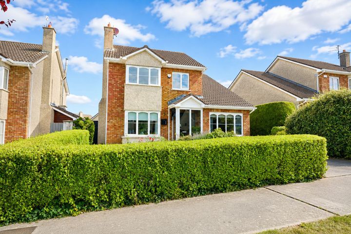 52 Castle Court, Carrickbeg, Carrick-on-Suir, Co. Tipperary, E32V962