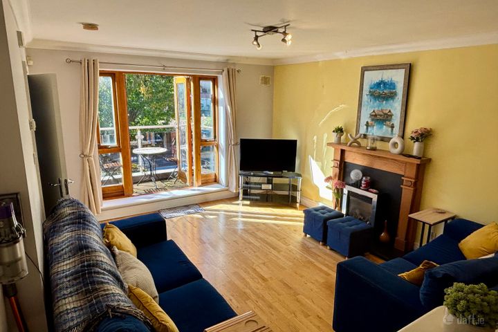 Knockmaree, St Laurence's Road, Chapelizod, Dublin 20, Chapelizod, Dublin 20