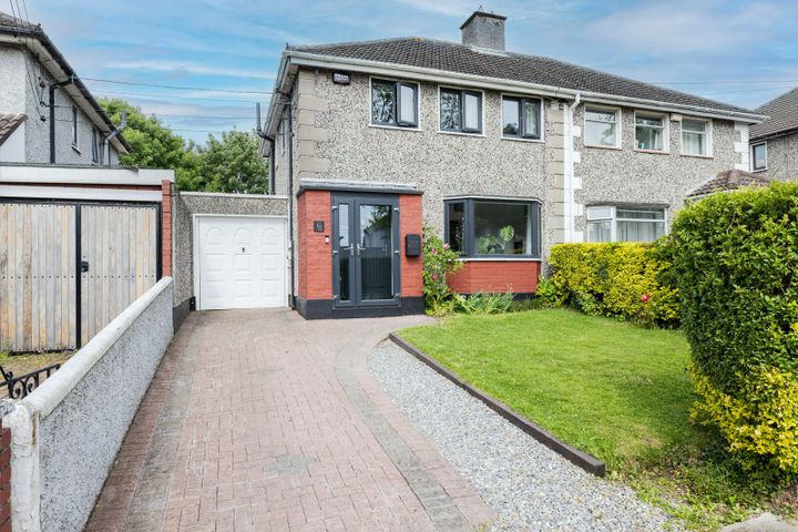 42 Shanowen Avenue, Santry, Dublin 9, D09X3N7