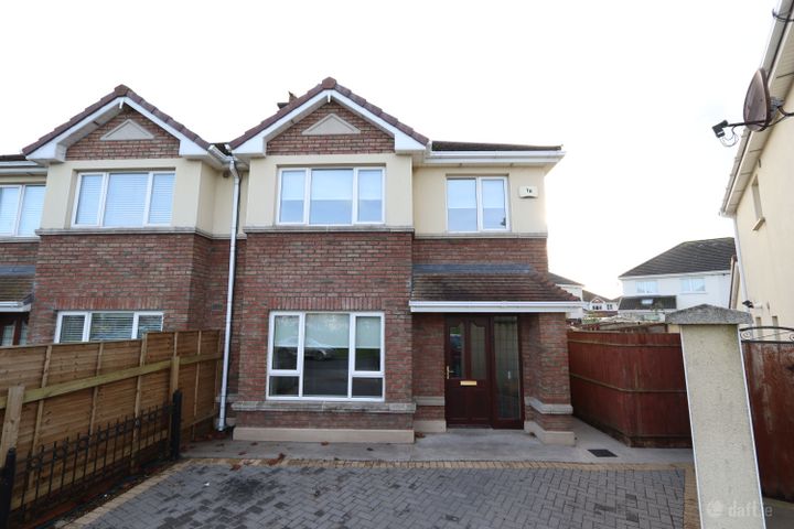 26 Newcastle Woods Square, Enfield, Co. Meath, A83PE89