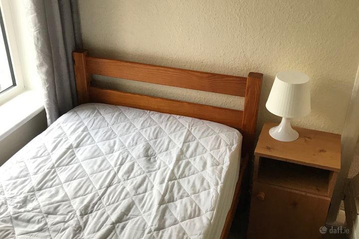 McCurtains Villas, Cork City Centre