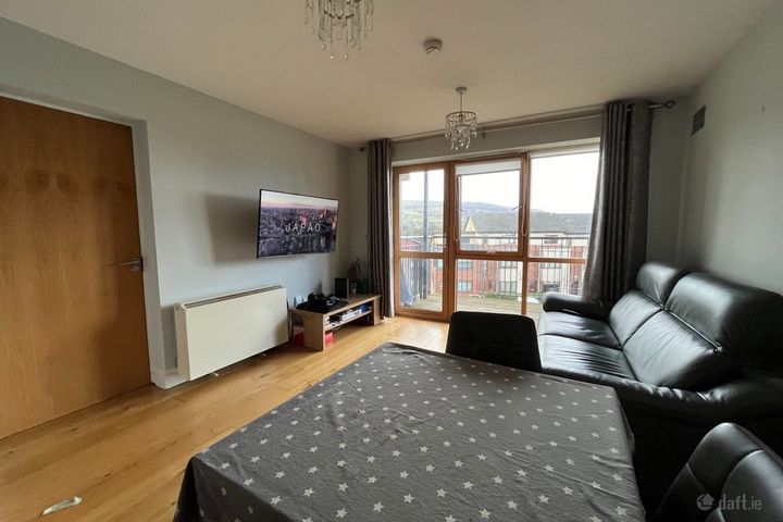 The Crescent,Carrickmines Manor,Dublin 18, Carrickmines, Dublin 18