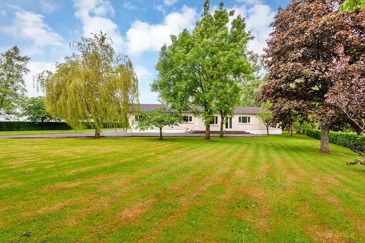 Nunsland, Eadestown, Naas, Kildare