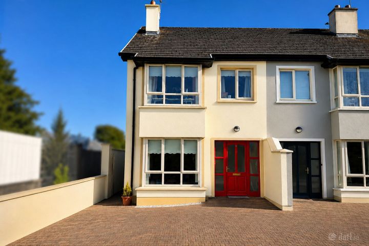 15 Beechpark, Claremount, Claremorris, Co. Mayo