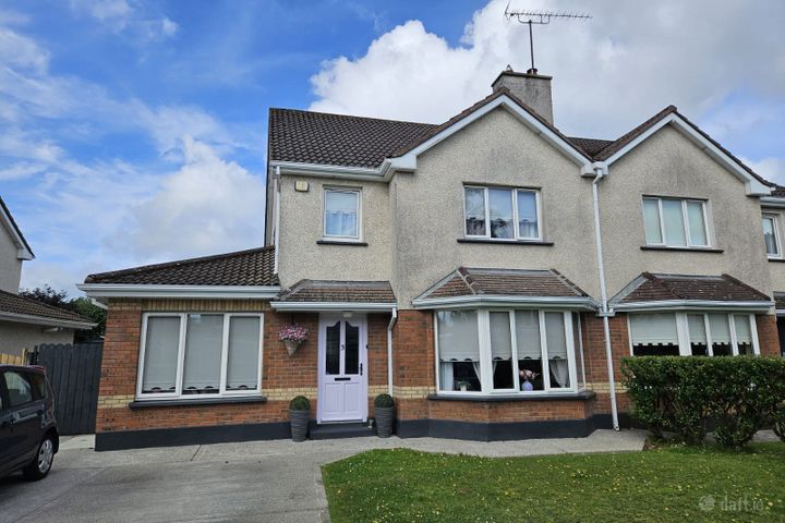 3 The Close, Lakepoint Park, N91P6C8