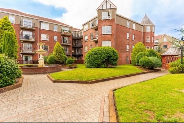 The Oak,Charleville Square,Rathfarnham,Dublin 14, Dublin 14