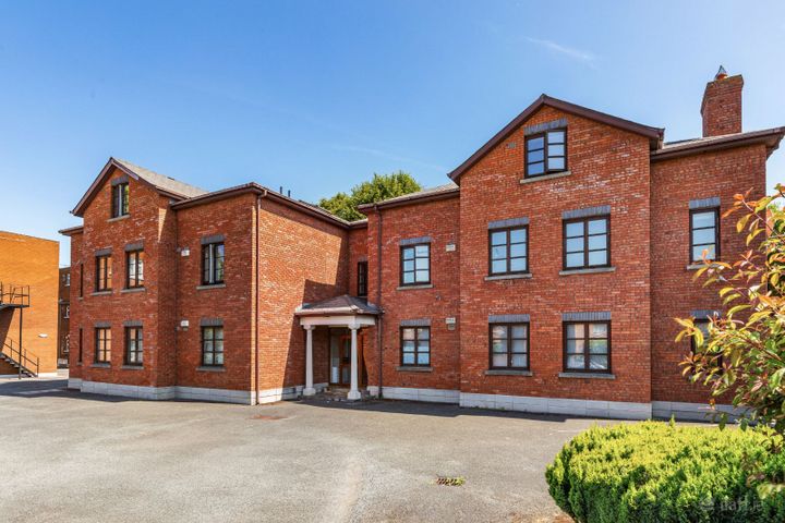 Apartment 2, Oaklands Court, Sandymount, Dublin 4, D04V8K0