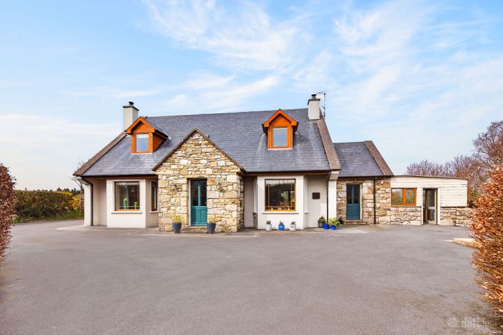 Creevykeel, Cliffoney, Mullaghmore, Co. Sligo, F91T2H9