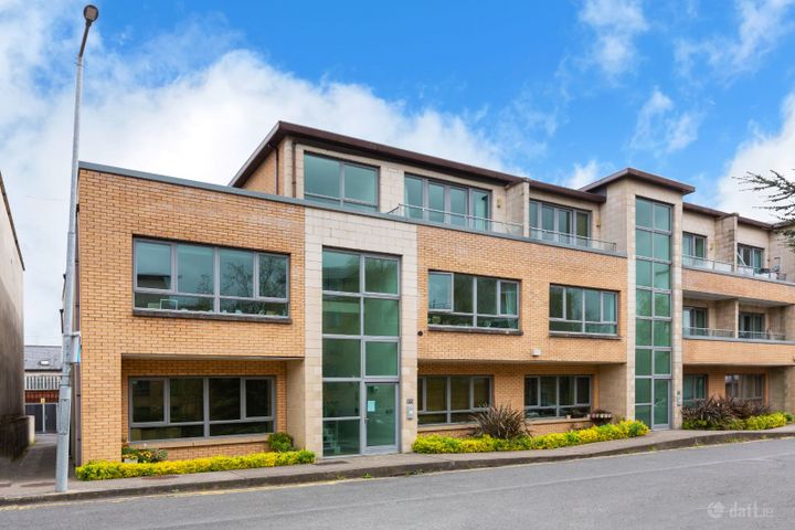 Apartment 30, Garrison Mews, Cabinteely, Dublin 18, D18HY29