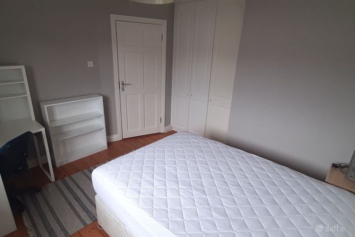 Chestnut Grove, Beaufort Place, Navan, Co Meath, Navan, Co. Meath