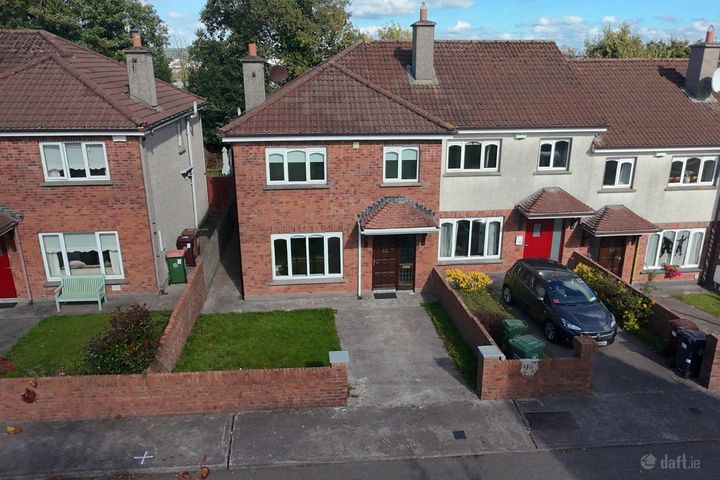 90 Eagle Valley, Wilton, Wilton, Co. Cork