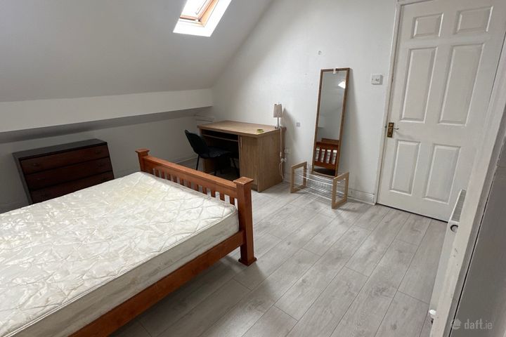 34 Grange Manor Close, Rathfarnham, Dublin 16