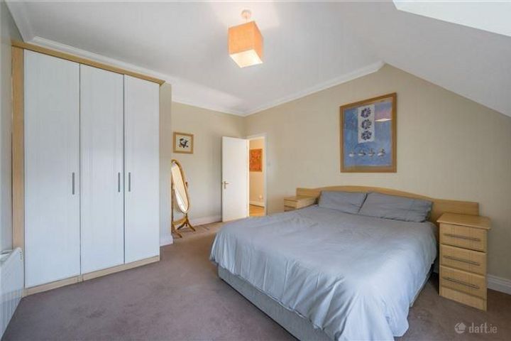 Hampton Square, Dublin 7, Navan Road (D7), Dublin 7