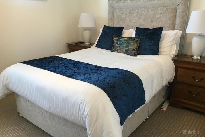 Rosan Glas, Rahoon, Co. Galway