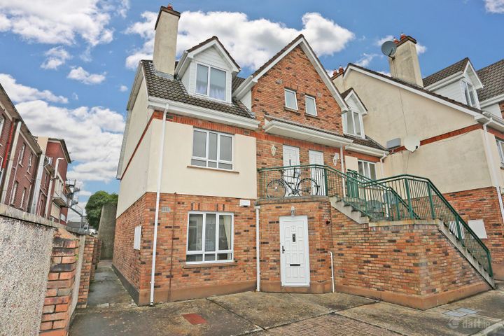 Apartment 14, Heritage Close, Bellefield Gardens, Ennis Road, Co. Limerick, V94P1H2 - Photo 2