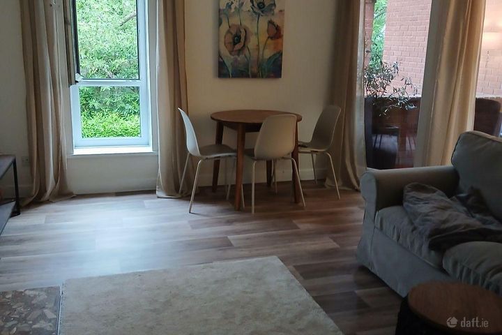 The Laurels, Main Street, Rathfarnham,Dublin 14, Dublin 14