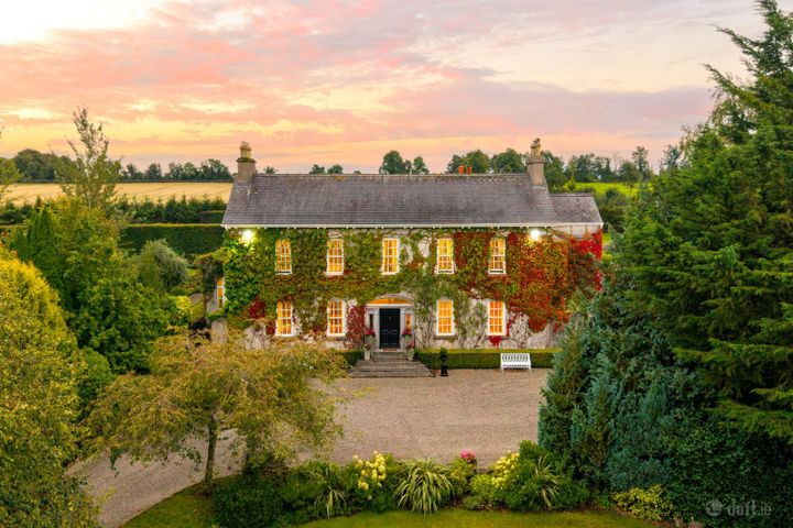 Mountprospect House, Mountprospect, Rathangan, Co. Kildare, R51X337
