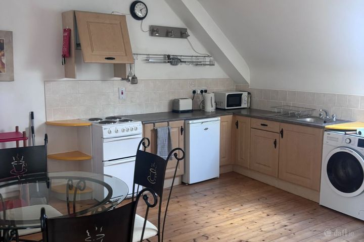 6 Church Road, Dromahair, Dromahair, Co. Leitrim