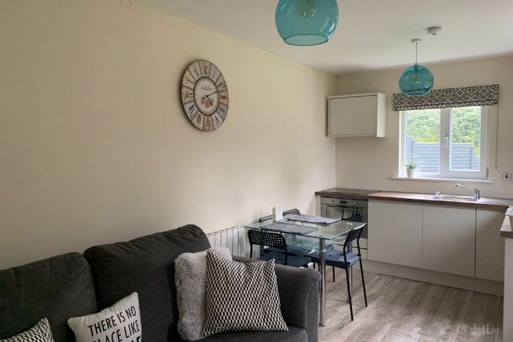 Private Room & kitchen collins avenue, Whitehall, Dublin 9