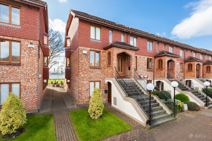 25 Danesfort, Castle Avenue, Dublin 3