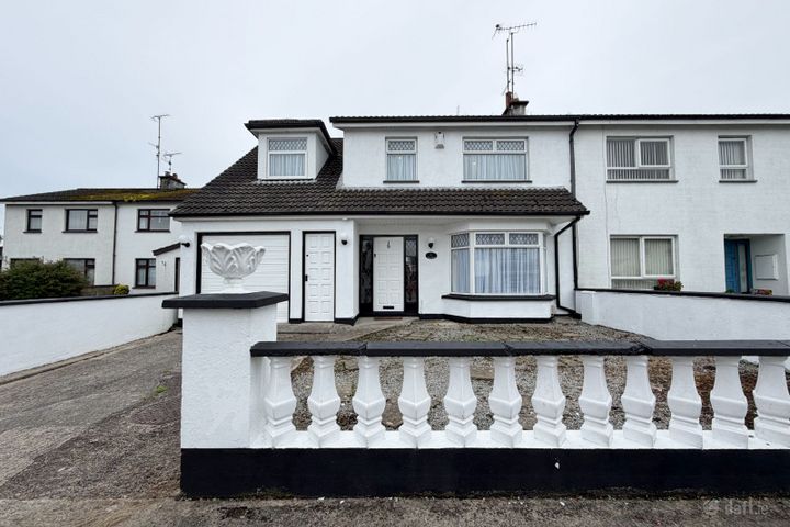 Suaimhneas, 19 Holly Park, Bay Estate, Dundalk, Co. Louth, A91A2H3