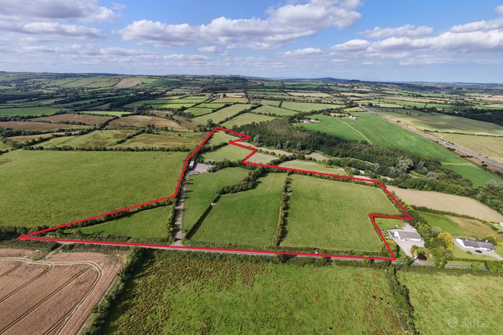 Rathmaiden Stables, Slane, Co. Meath