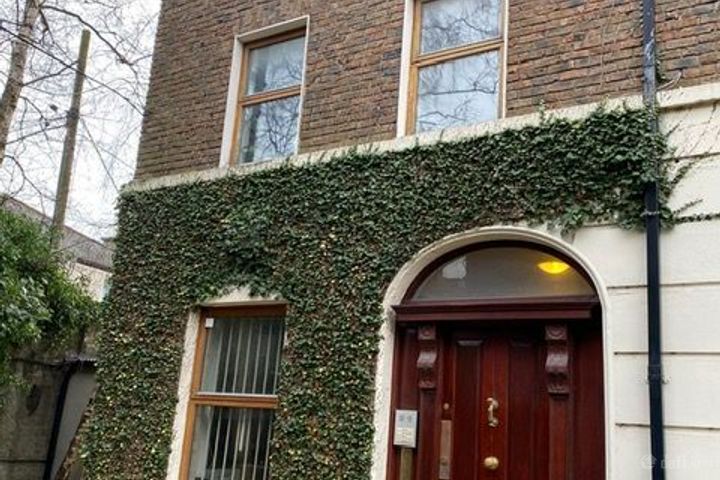 13/14 Windsor Place, Dublin 2