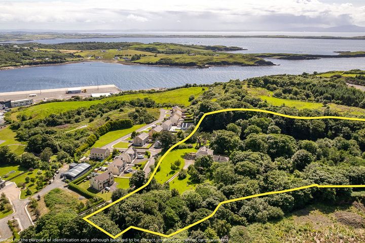 The Old Rectory, Glebe, Killybegs, Co. Donegal, F94N7Y3