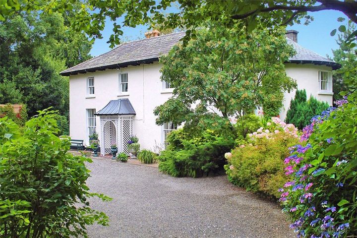 Enniskerry Lodge, Church Hill, Enniskerry, Wicklow