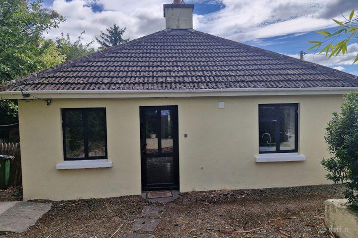 8 Rosbawn, Tinahely, Co. Wicklow, Y14HW42