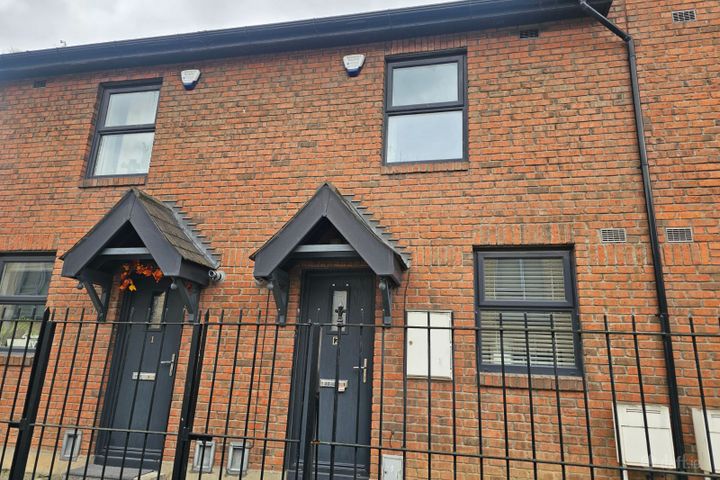 2 Liberty Square, Hanbury Lane, The Coombe, Dublin 8