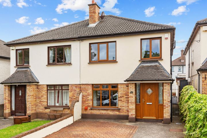 13 Brookvale Downs, Rathfarnham, Dublin 14, D14V205