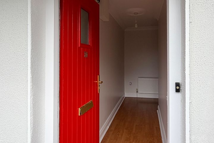 30 The Crescent, The Weir View, Kilkenny, Co. Kilkenny, R95PY61 - Photo 2